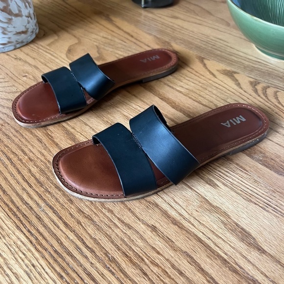 Mia Sandals Women’s 10 Black Slides Slip On Shoes - Picture 1 of 5